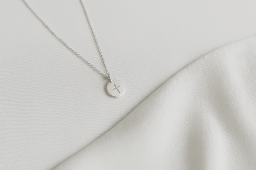 Meningsfulla gåvor för dop som skapar minnen med unika smycken